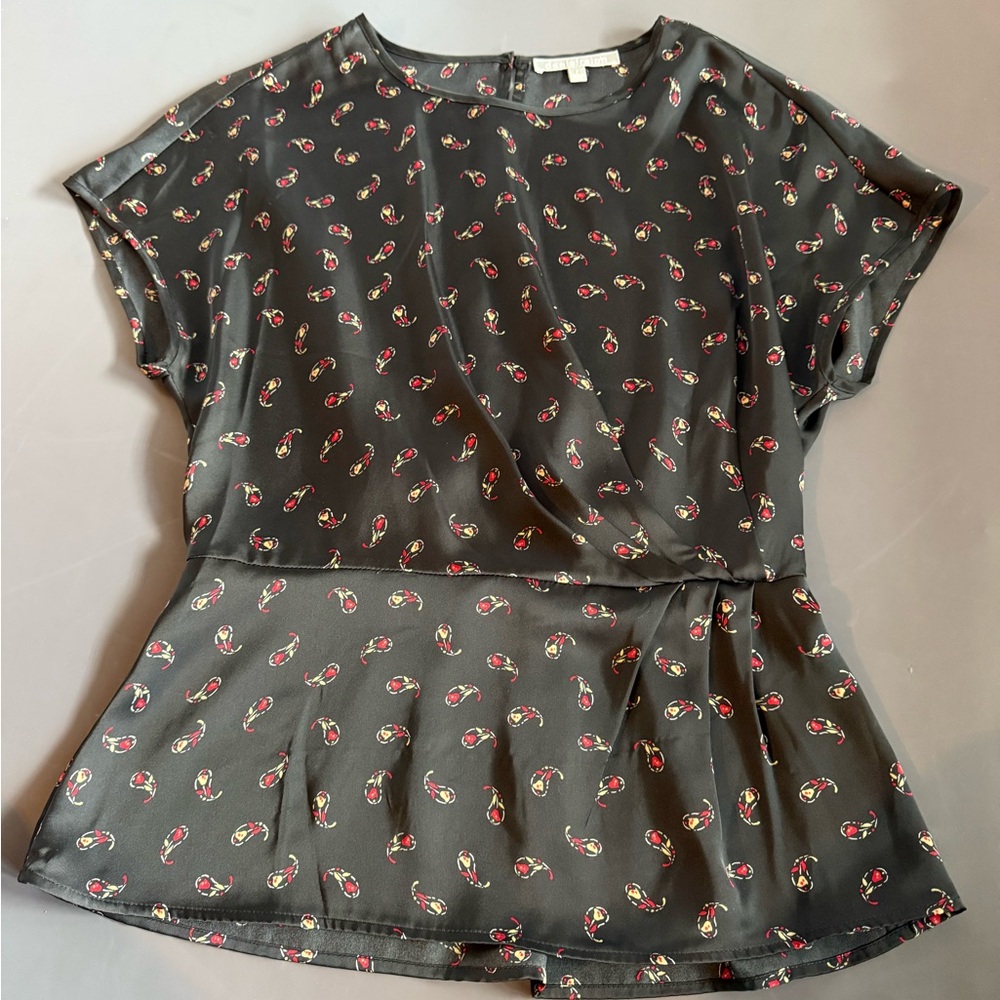 Daniel Rainn Gray Blouse with Red Pattern